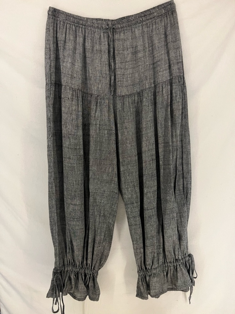 Paper Lace Women’s Cotton Gray Bloomer Style Pants Size M Lagenlook Bohemian